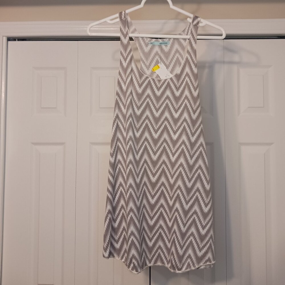 #189 3/$18 - Maurices Tan/Cream Tank Top Size S